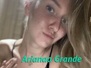 Arianaa_Grande