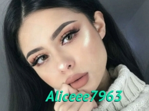 Aliceee7963