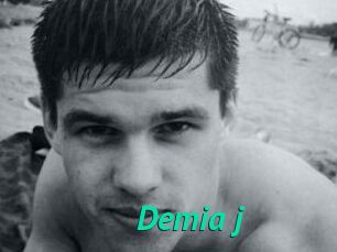 Demia_j