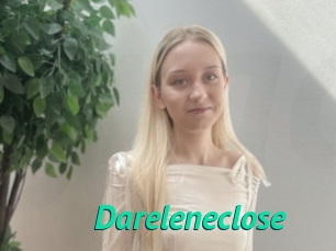 Dareleneclose