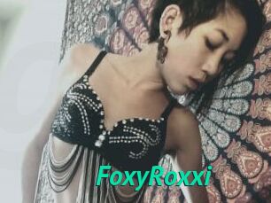FoxyRoxxi