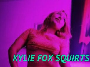 KYLIE_FOX_SQUIRTS