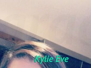 Kylie_Eve
