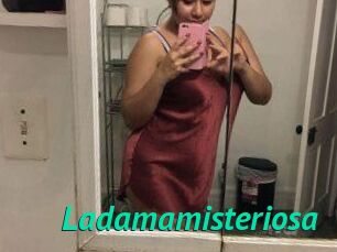 Ladamamisteriosa