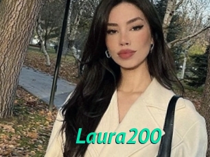 Laura200