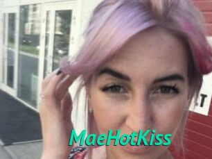 MaeHotKiss