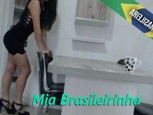 Mia_Brasileirinha