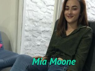 Mia_Moone