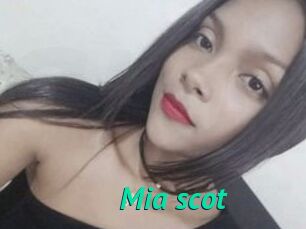 Mia_scot