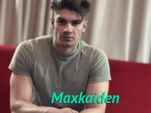 maxkaiden Gratis Camsex