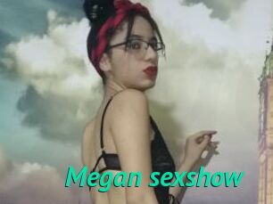 Megan_sexshow