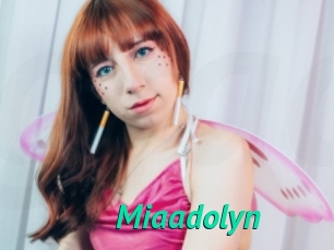 miaadolyn Gratis Camsex