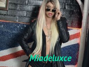 Miadeluxce