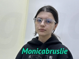 Monicabruslie