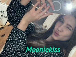 Mooniekiss