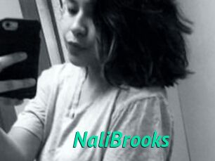 Nali_Brooks