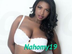 Nahomy19