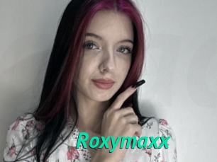 Roxymaxx