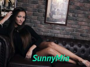 SunnyMia