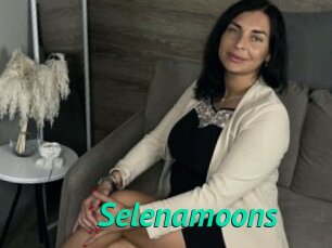Selenamoons
