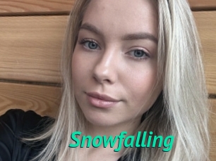 Snowfalling
