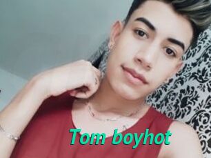 Tom_boyhot