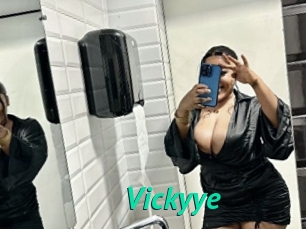 Vickyye